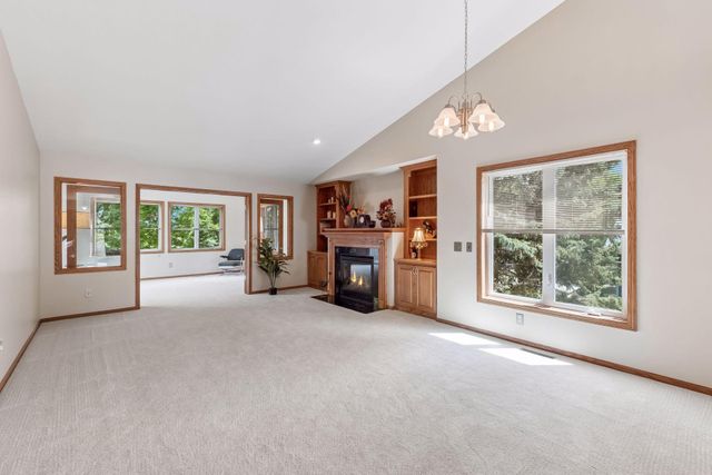 10327 165th Street W, Lakeville, MN 55044