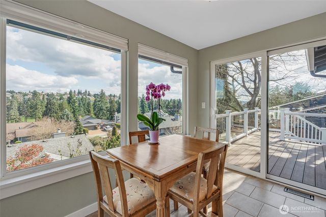 3619 Nassau Avenue NE, Tacoma, WA 98422