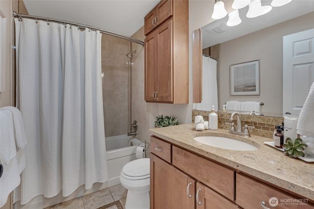 3619 Nassau Avenue NE, Tacoma, WA 98422