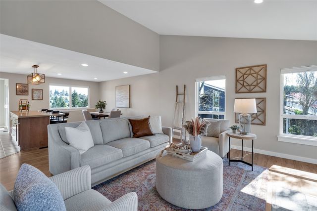 3619 Nassau Avenue NE, Tacoma, WA 98422