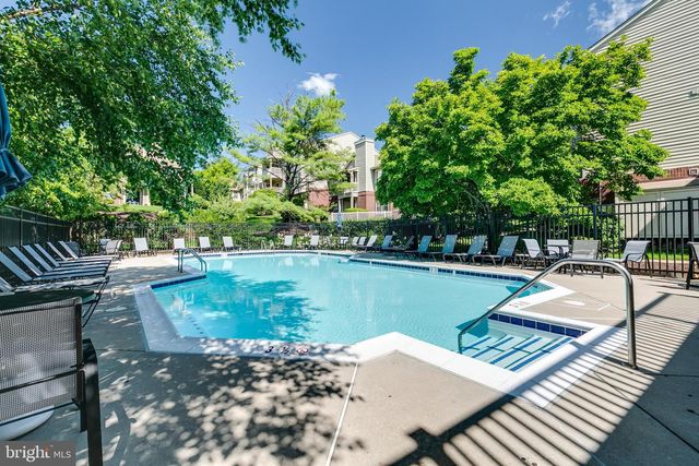 1700-A ASCOT WAY, Reston, VA 20190