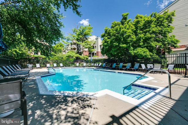 1700-A ASCOT WAY, Reston, VA 20190