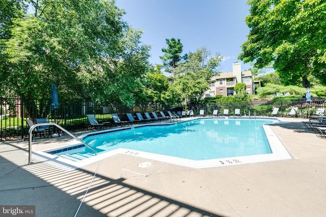 1700-A ASCOT WAY, Reston, VA 20190