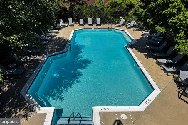 1700-A ASCOT WAY, Reston, VA 20190