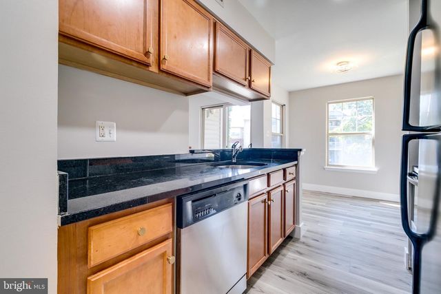 1700-A ASCOT WAY, Reston, VA 20190