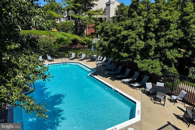 1700-A ASCOT WAY, Reston, VA 20190