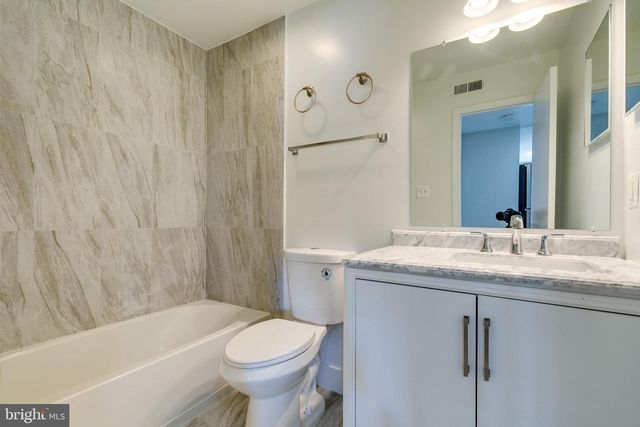1700-A ASCOT WAY, Reston, VA 20190