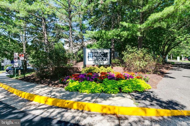 1700-A ASCOT WAY, Reston, VA 20190
