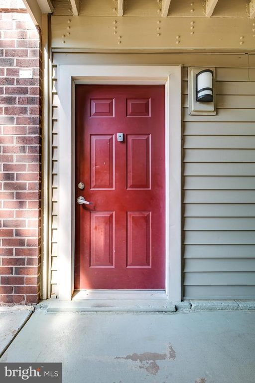 1700-A ASCOT WAY, Reston, VA 20190