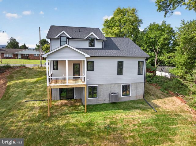 1026 NORTHVIEW AVE, Front Royal, VA 22630