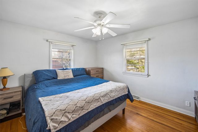 7123 Garrison Road, Windsor Heights, IA 50324