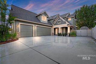 3052 N Christian Way, Meridian, ID 83646