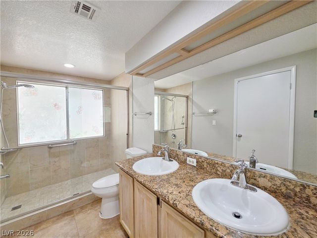 9957 Biscayne Lane, Las Vegas, NV 89117