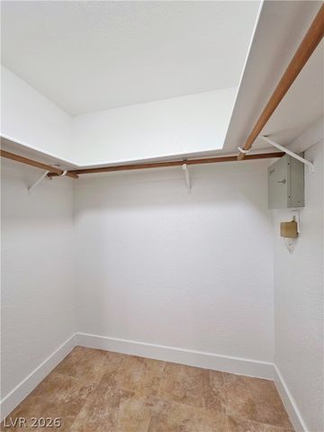 9957 Biscayne Lane, Las Vegas, NV 89117