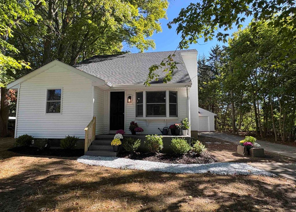 68 Route 108, Newfields, NH 03856