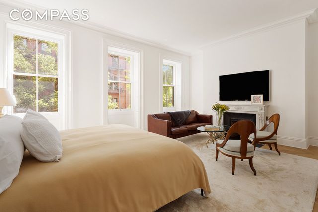55 W 9th Street, New York City, NY 10011