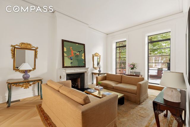 55 W 9th Street, New York City, NY 10011