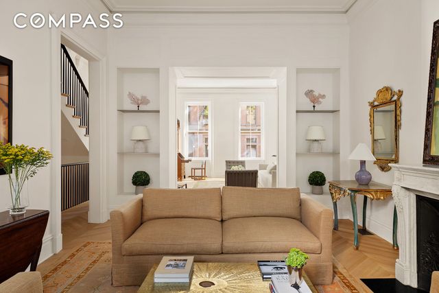 55 W 9th Street, New York City, NY 10011