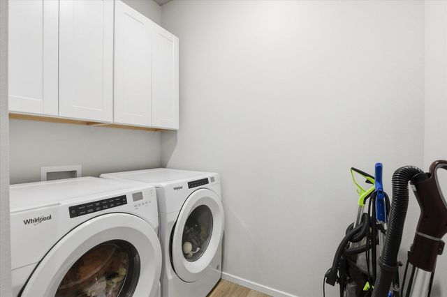 6319 S Spring Rd, Cheney, WA 99004