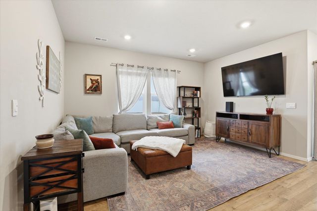 6319 S Spring Rd, Cheney, WA 99004