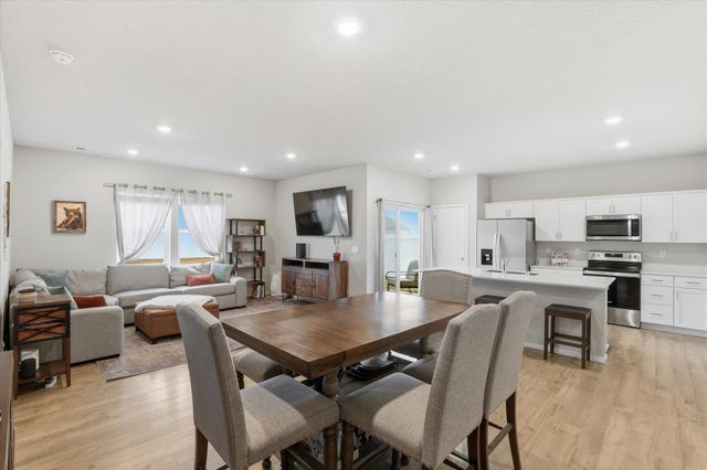 6319 S Spring Rd, Cheney, WA 99004