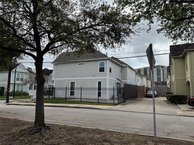 1908 Bailey Street, Houston, TX 77006