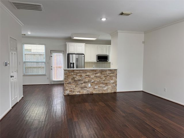 1908 Bailey Street, Houston, TX 77006