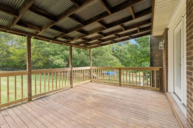 2762 Goodsprings Rd, Ashland City, TN 37015