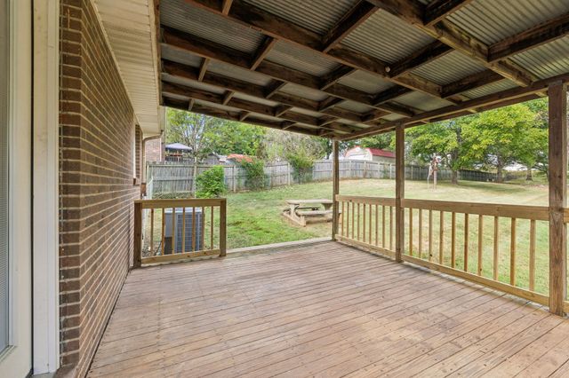 2762 Goodsprings Rd, Ashland City, TN 37015