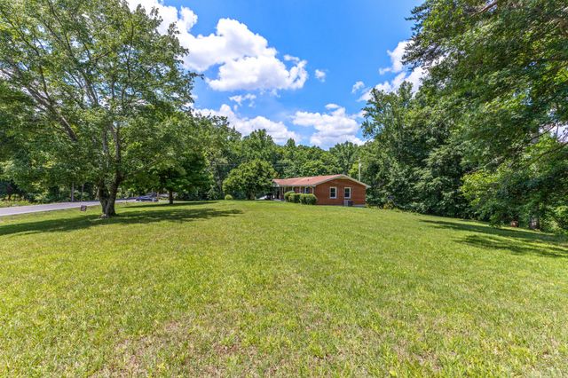 4177 Highway 96, Burns, TN 37029