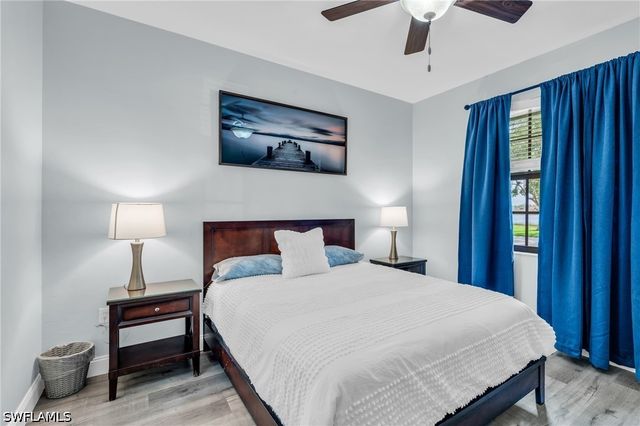 1391 Santiago CIR 902, Naples, FL 34113
