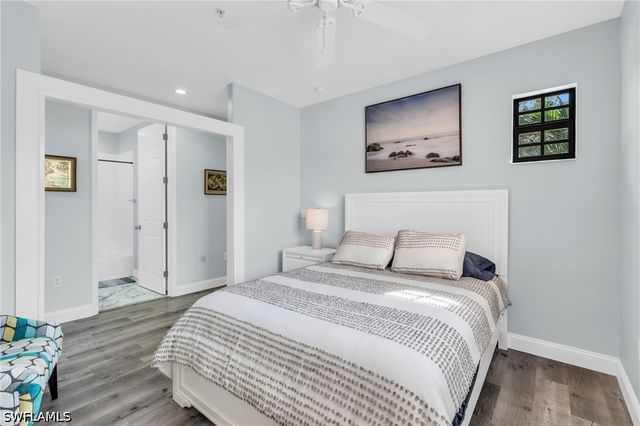 1391 Santiago CIR 902, Naples, FL 34113
