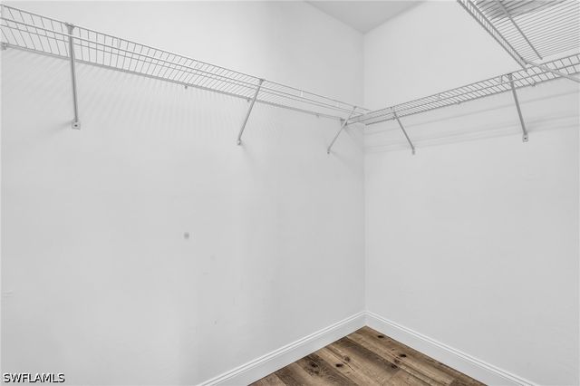 1391 Santiago CIR 902, Naples, FL 34113