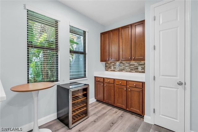 1391 Santiago CIR 902, Naples, FL 34113