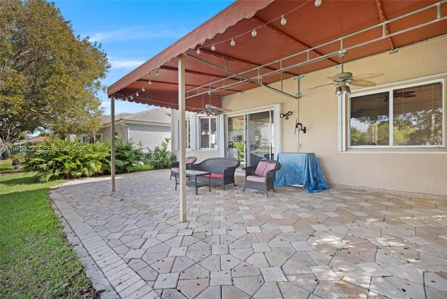 2002 SE 17th Ave, Homestead, FL 33035