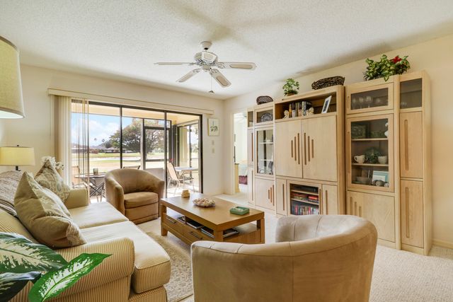 6980 SE Constitution Boulevard 105, Hobe Sound, FL 33455