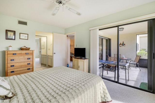 6980 SE Constitution Boulevard 105, Hobe Sound, FL 33455