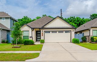 8439 Red Shiner Way, Fulshear, TX 77441