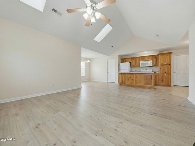 1842 Country Meadows Drive, Sevierville, TN 37862