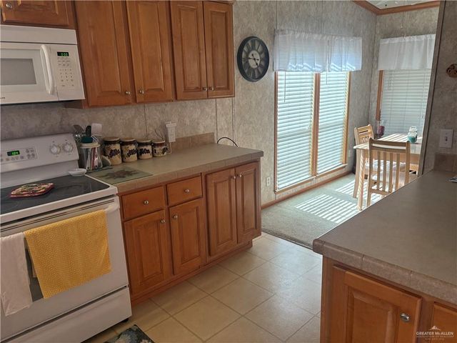 2025 Kelly Avenue, Mission, TX 78572