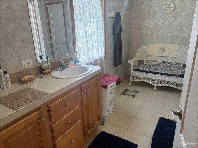 2025 Kelly Avenue, Mission, TX 78572