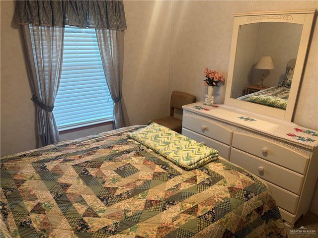 2025 Kelly Avenue, Mission, TX 78572