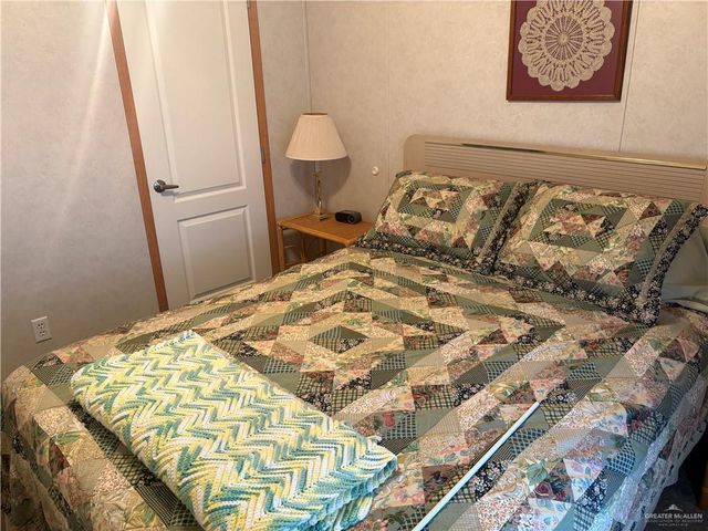 2025 Kelly Avenue, Mission, TX 78572