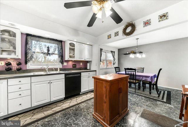 218 RIVERVIEW AVE, Ridley Park, PA 19078