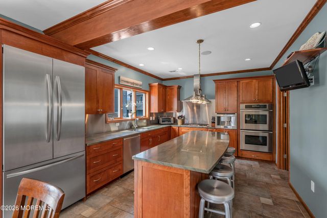 573 Tarpon Avenue, Manasquan, NJ 08736