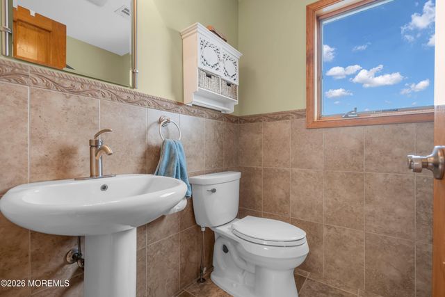 573 Tarpon Avenue, Manasquan, NJ 08736