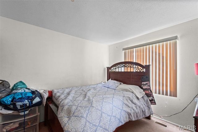 1771 Redcoat Drive, Maryland Heights, MO 63043