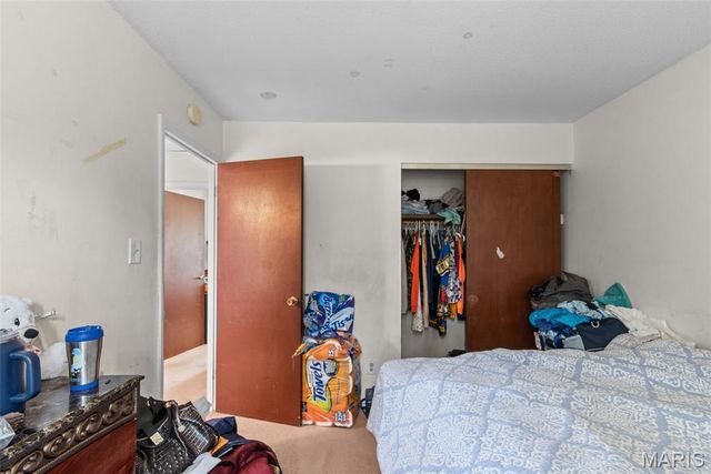 1771 Redcoat Drive, Maryland Heights, MO 63043