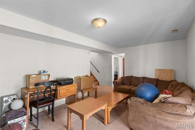 1771 Redcoat Drive, Maryland Heights, MO 63043