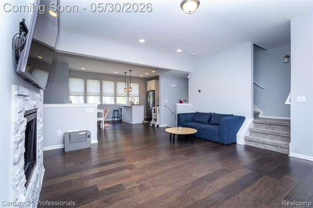 57 Kaprol Drive, Troy, MI 48098